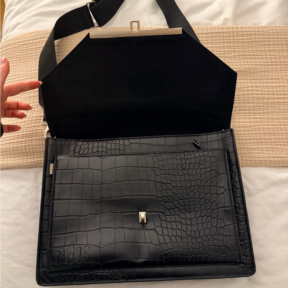 BEIS Black Croc-Embossed Laptop Bag - Picture 6 of 10